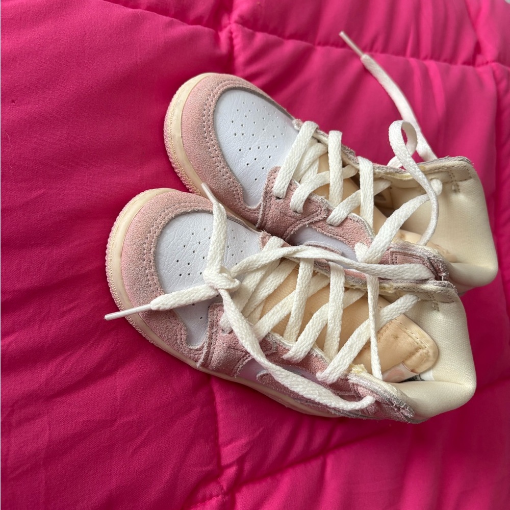 Nike Kids Pink and Cream High-Top Sneakers